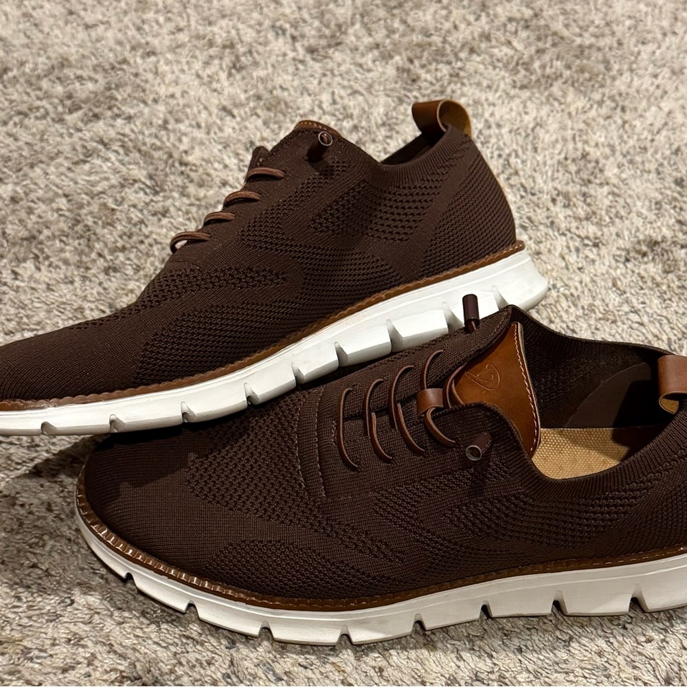 Men's Dark Brown Knit Sneakers